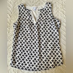 Market & Spruce Cream & Black Sleeveless Split-Neck Printed Tank
